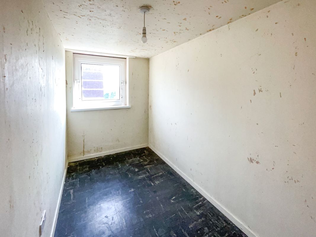 Flat 44 Peel House, Balfour, Tamworth, Staffordshire, B79 7BQ