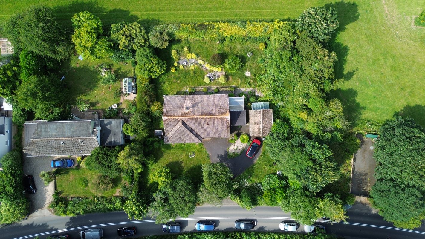 Dell Cottage, Brixham Road, Paignton, Devon, TQ4 7BH