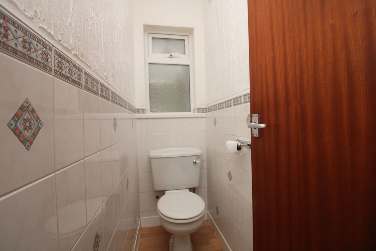 Dell Cottage, Brixham Road, Paignton, Devon, TQ4 7BH