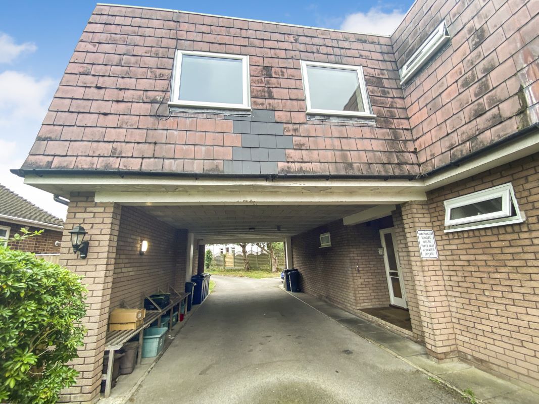 Farrier Court, 1 New Road, Bourne End, Buckinghamshire, SL8 5DB