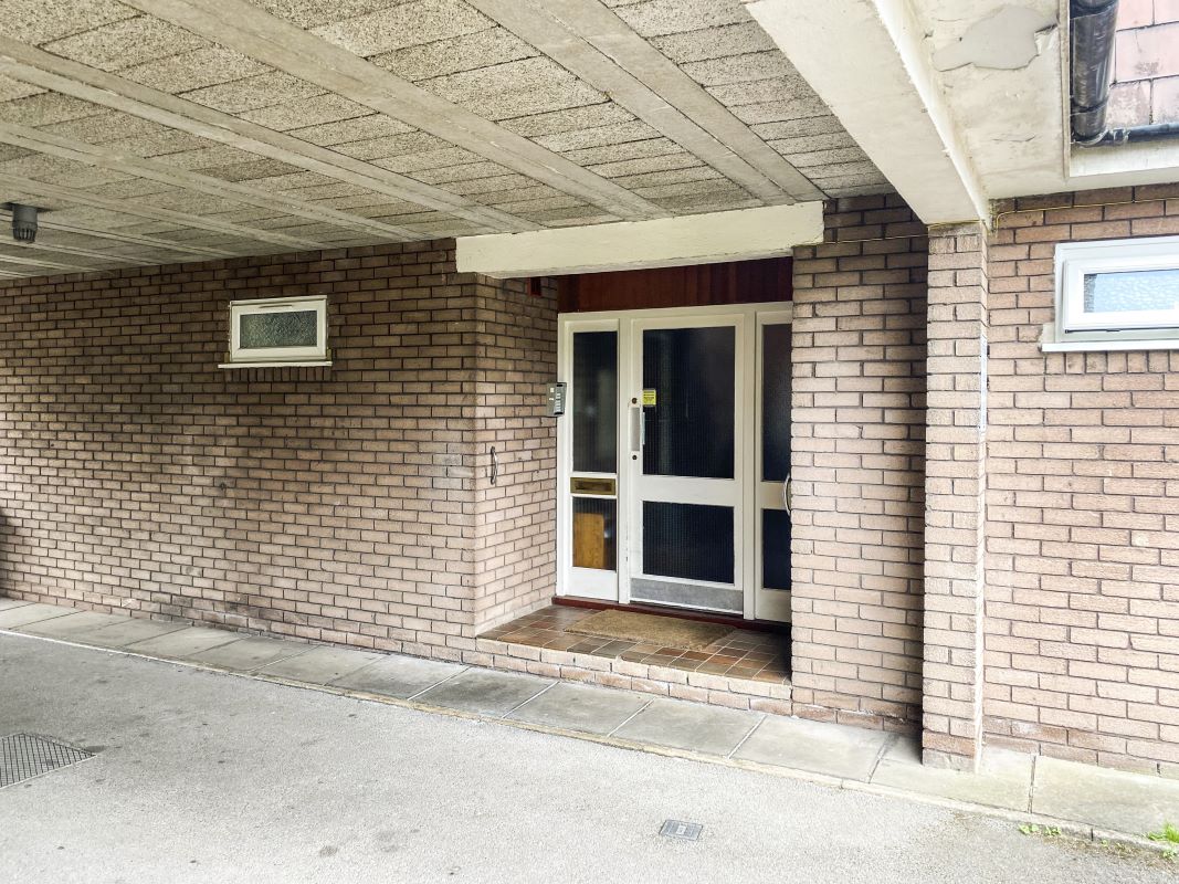 Farrier Court, 1 New Road, Bourne End, Buckinghamshire, SL8 5DB