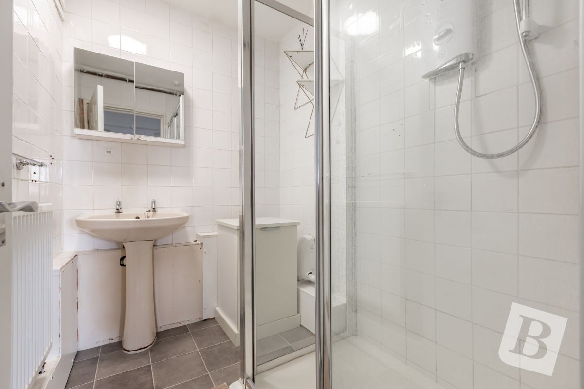 30 The Hive, Northfleet, Gravesend, Kent, DA11 9DF