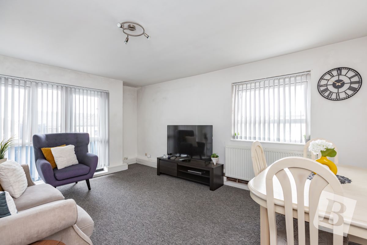 30 The Hive, Northfleet, Gravesend, Kent, DA11 9DF