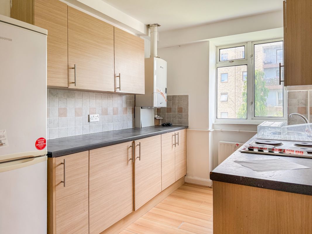 5 Boundary Close, Kingston upon Thames, Surrey, KT1 3PE