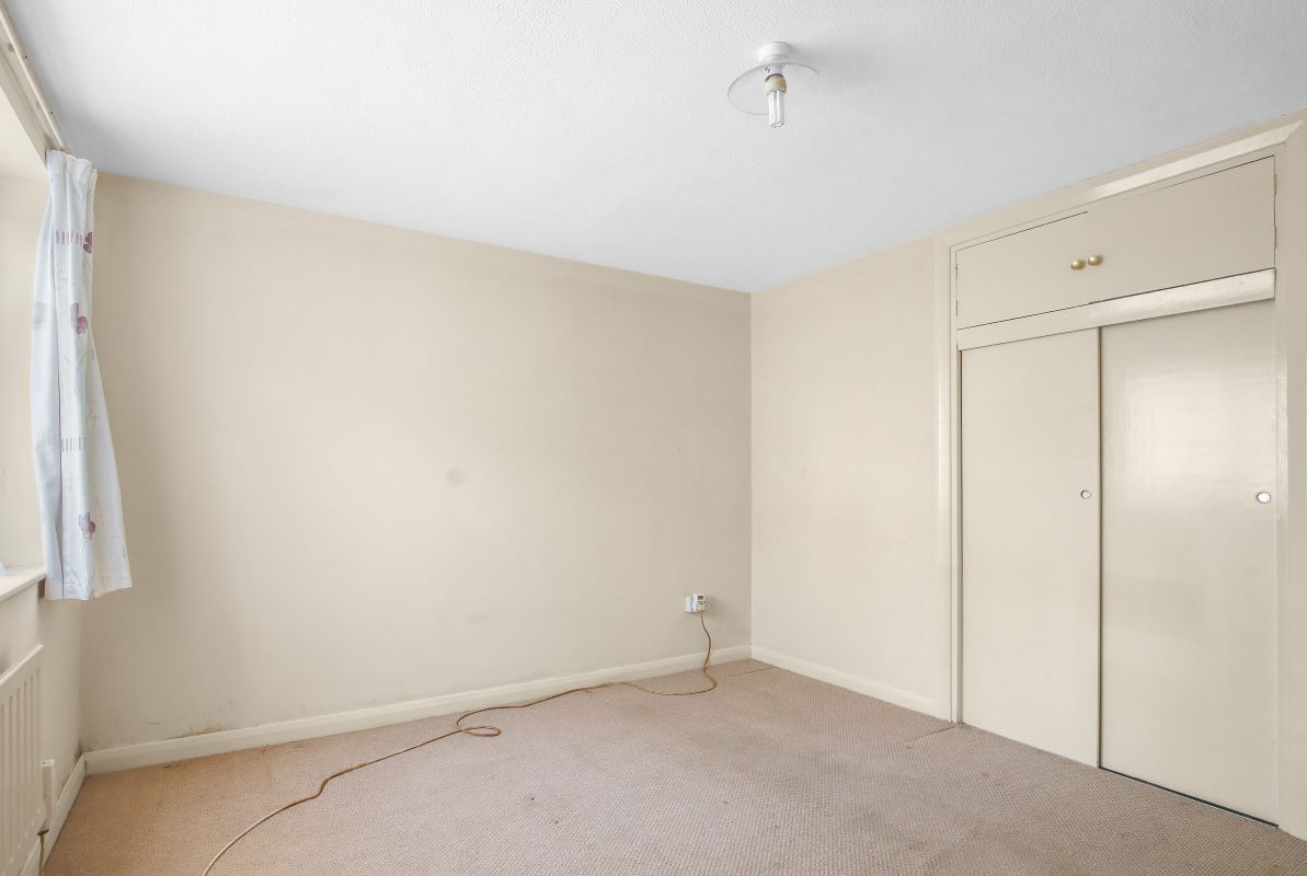 36 Broadlands Court, Wokingham Road, Bracknell, Berkshire, RG42 1PJ