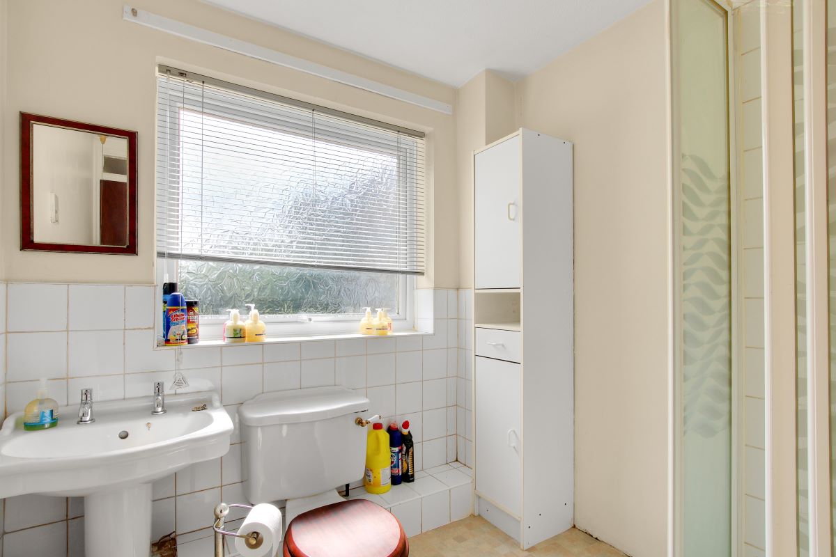 36 Broadlands Court, Wokingham Road, Bracknell, Berkshire, RG42 1PJ