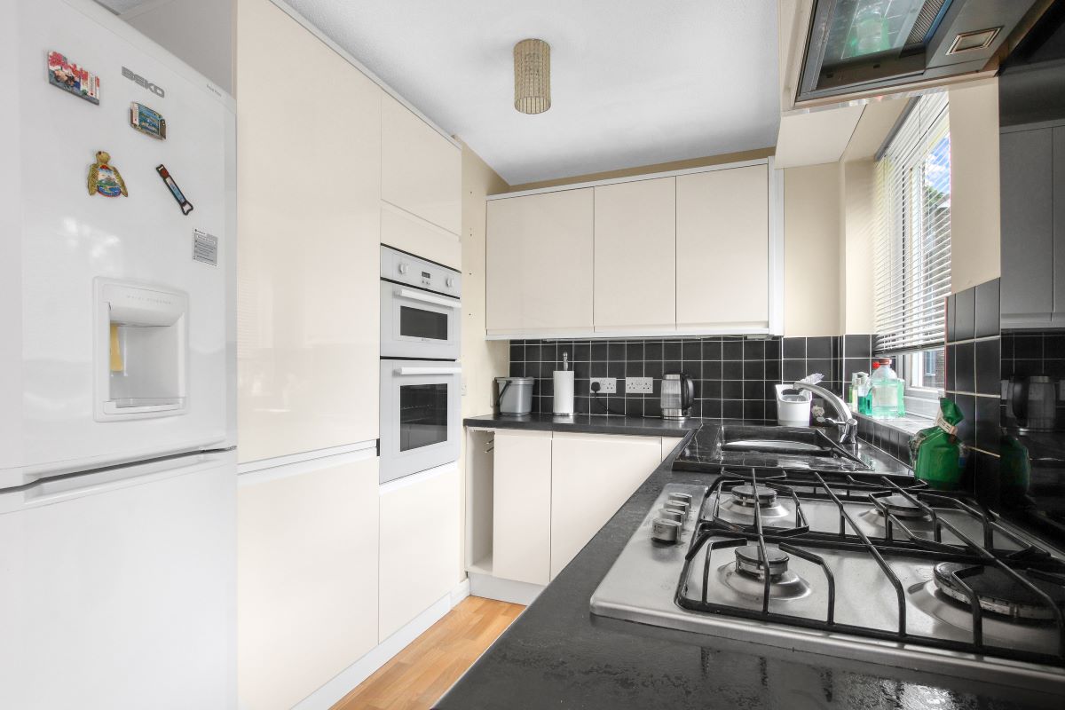 36 Broadlands Court, Wokingham Road, Bracknell, Berkshire, RG42 1PJ