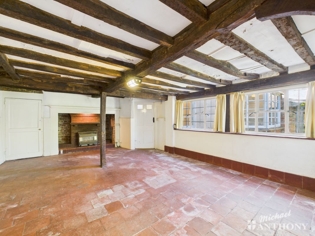 Walton Terrace, 7 Walton Street, Aylesbury, Buckinghamshire, HP21 7QY