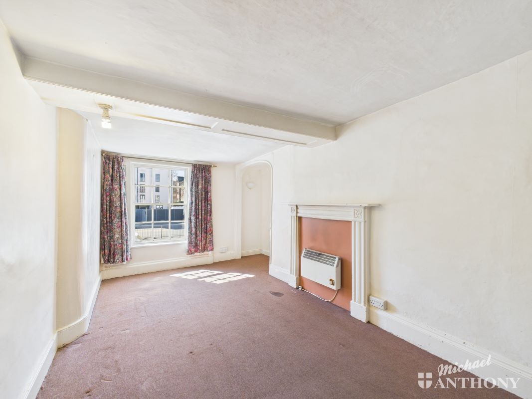 Walton Terrace, 7 Walton Street, Aylesbury, Buckinghamshire, HP21 7QY