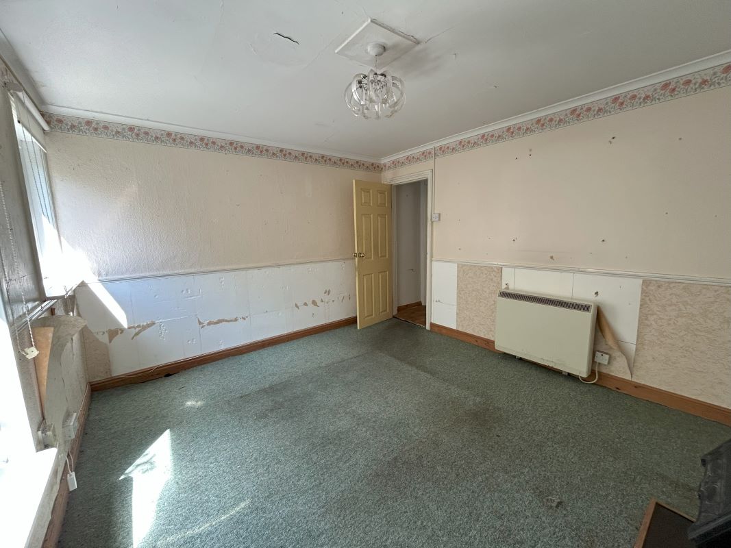 1 Finsbury Cottages, 65 School Green Road, Freshwater, Isle of Wight, PO40 9AU