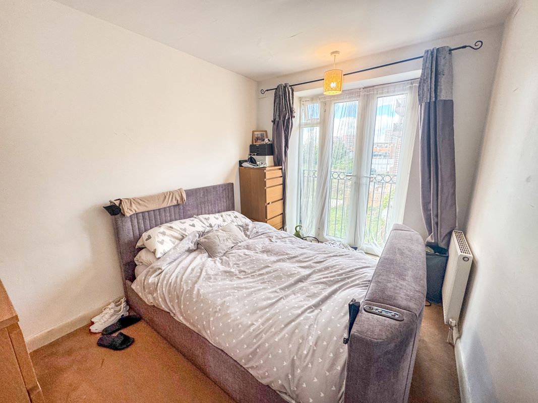 9 Boundary Close, Kingston upon Thames, Surrey, KT1 3PE