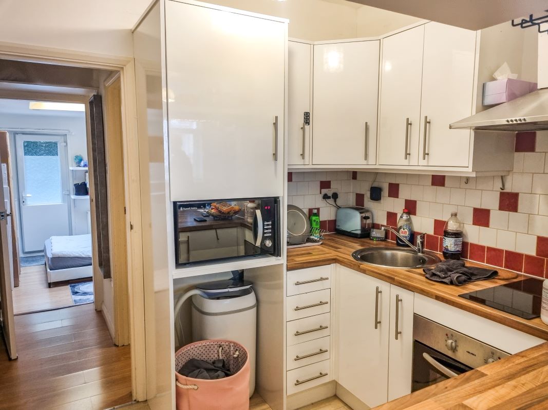 127B Queens Road, Watford, Hertfordshire, WD17 2QL