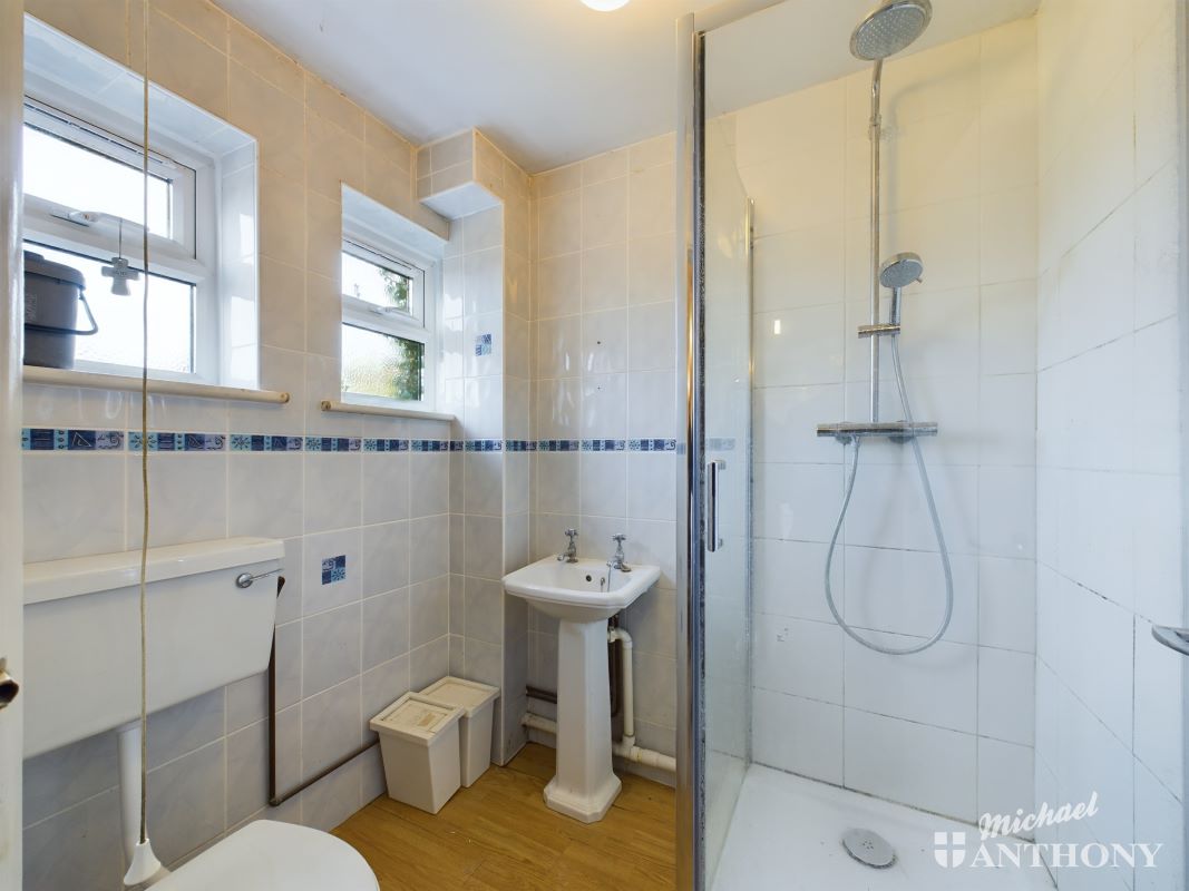 47 King Edward Avenue, Aylesbury, Buckinghamshire, HP21 7JE