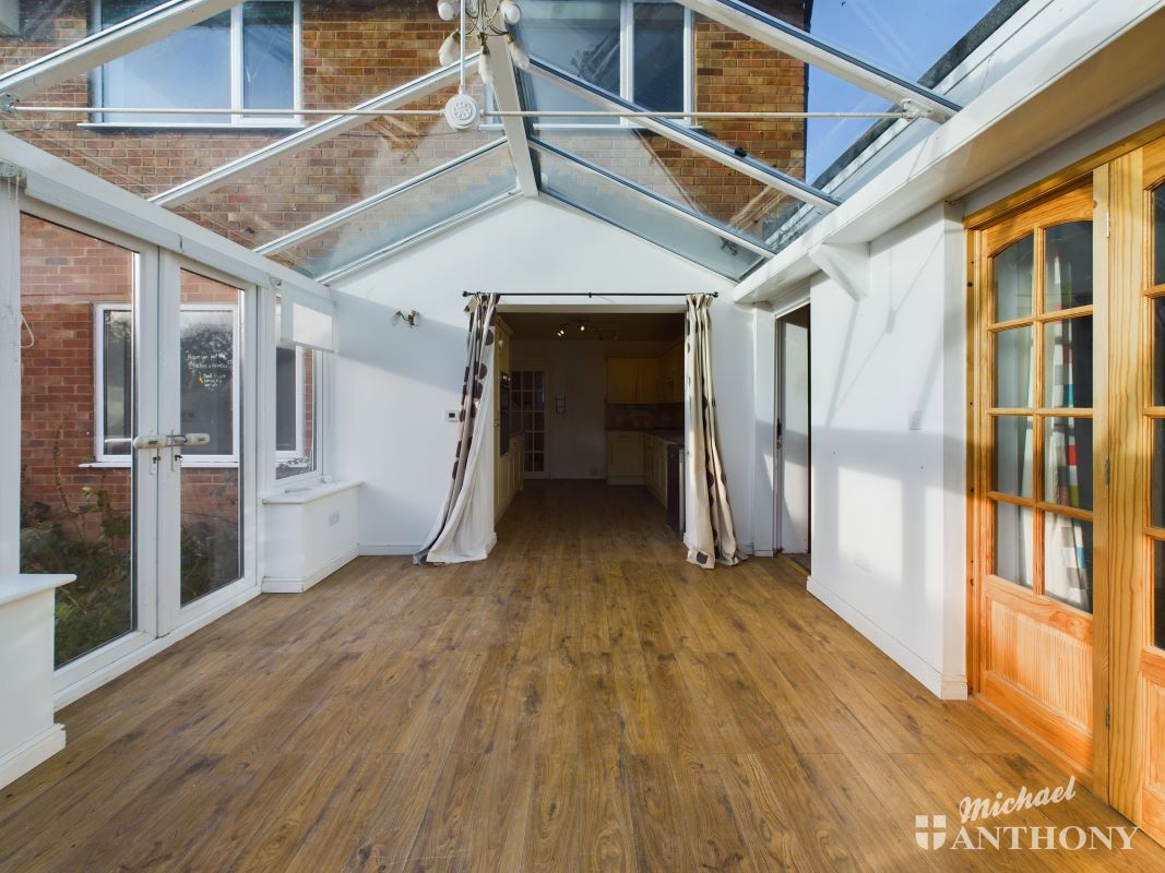 47 King Edward Avenue, Aylesbury, Buckinghamshire, HP21 7JE