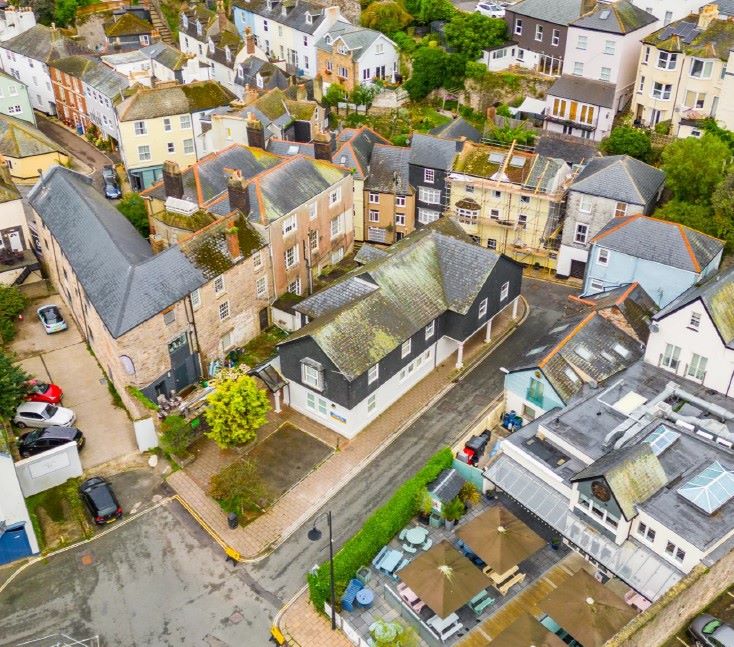 Dartmouth Clinic, Mayors Avenue, Dartmouth, Devon, TQ6 9NF