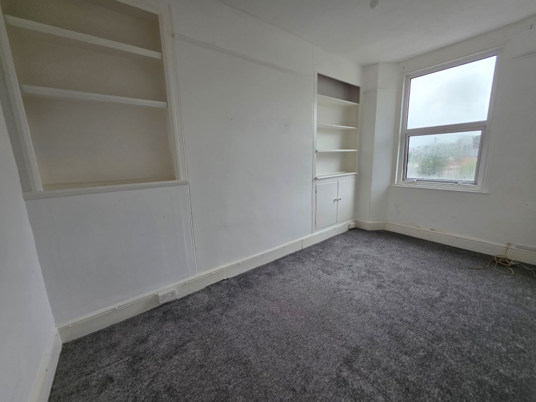 4 Pembroke Road, Torquay, Devon, TQ1 1NR