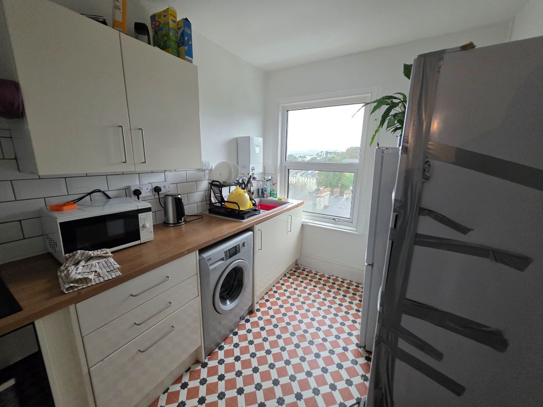 4 Pembroke Road, Torquay, Devon, TQ1 1NR