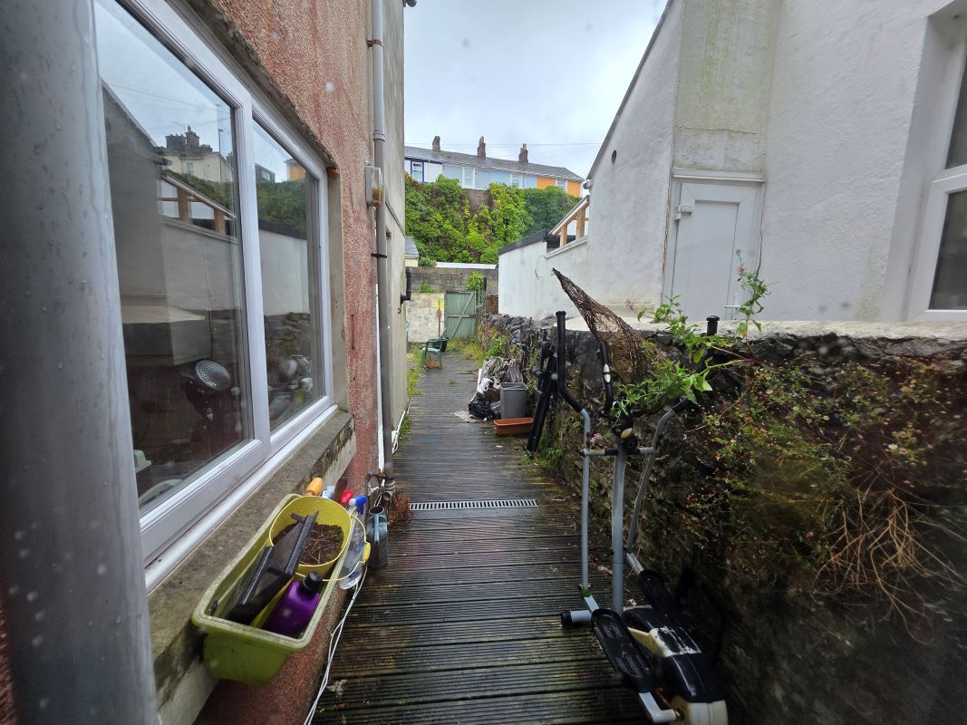 4 Pembroke Road, Torquay, Devon, TQ1 1NR