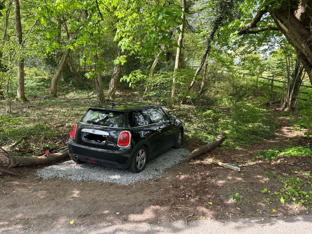 Land to the north west of Limekiln Farm, Ranmore Common, Dorking, Surrey, RH5 6SS