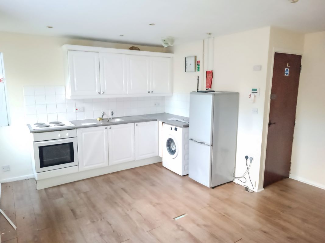 Flat 4 The Synagogue, Cliff Terrace, Treforest, Pontypridd, Mid Glamorgan, CF37 1RF