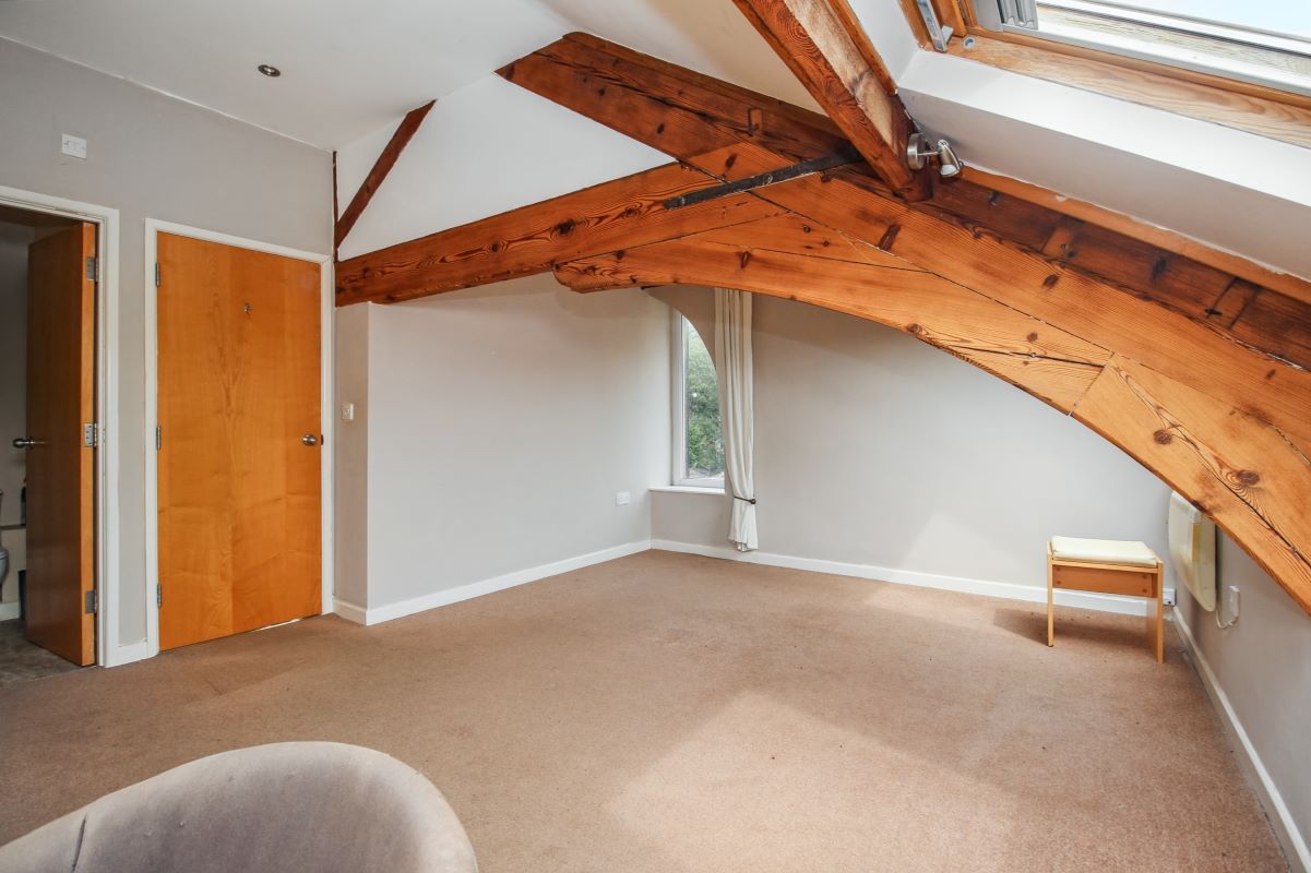 8 Browning Heights, Browning Avenue, Halifax, West Yorkshire, HX3 9BB