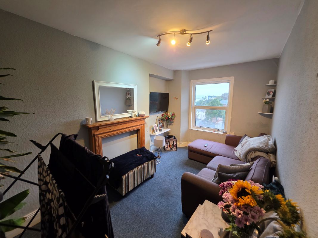 4 Pembroke Road, Torquay, Devon, TQ1 1NR