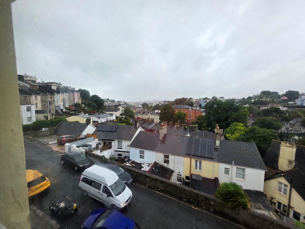 4 Pembroke Road, Torquay, Devon, TQ1 1NR