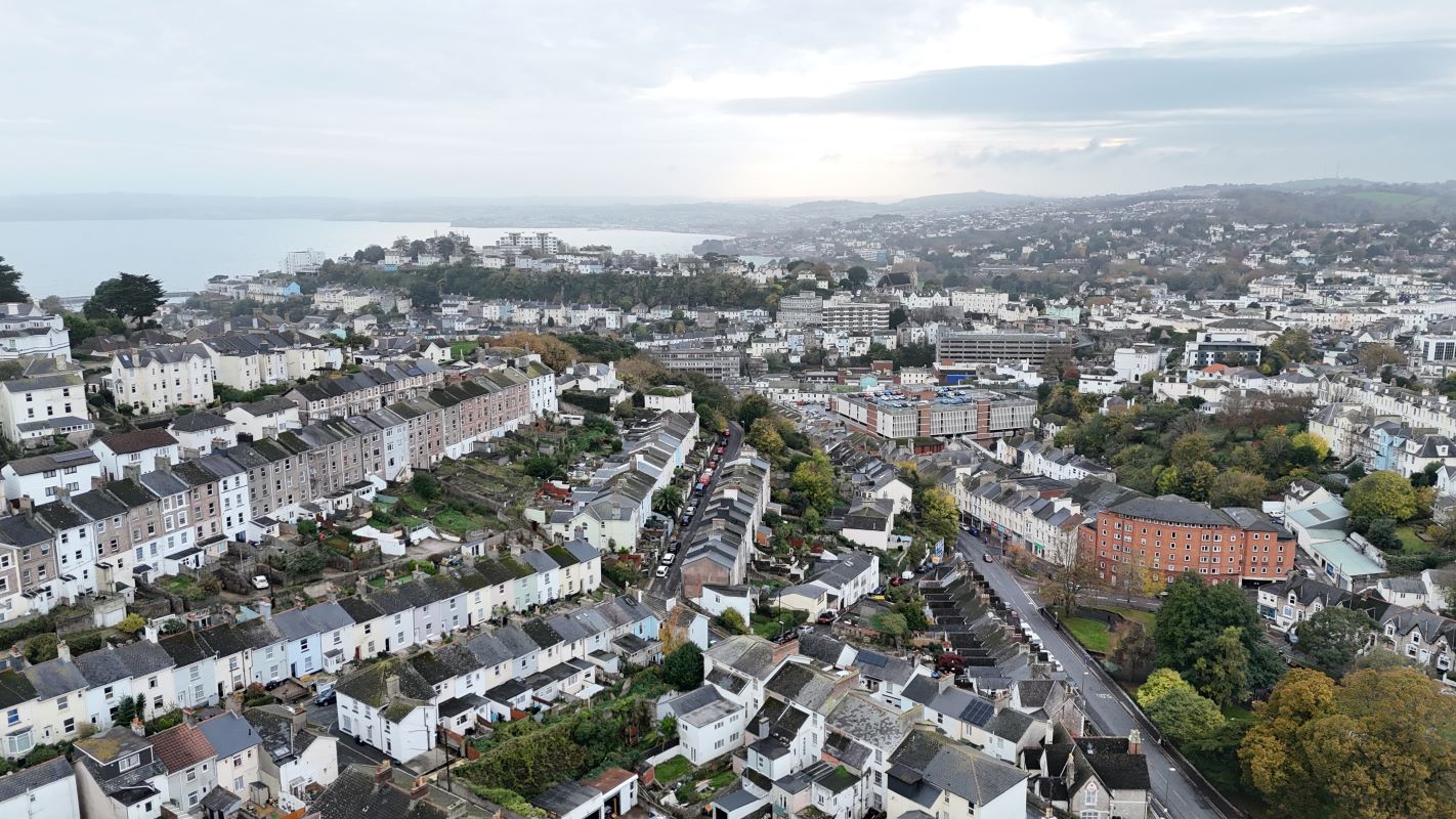 4 Pembroke Road, Torquay, Devon, TQ1 1NR