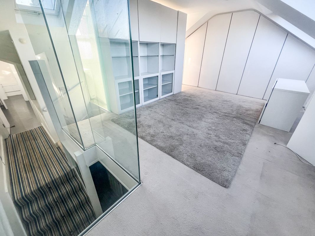 Flat 3, 62 Northcote Road, Twickenham, Richmond upon Thames, TW1 1PA