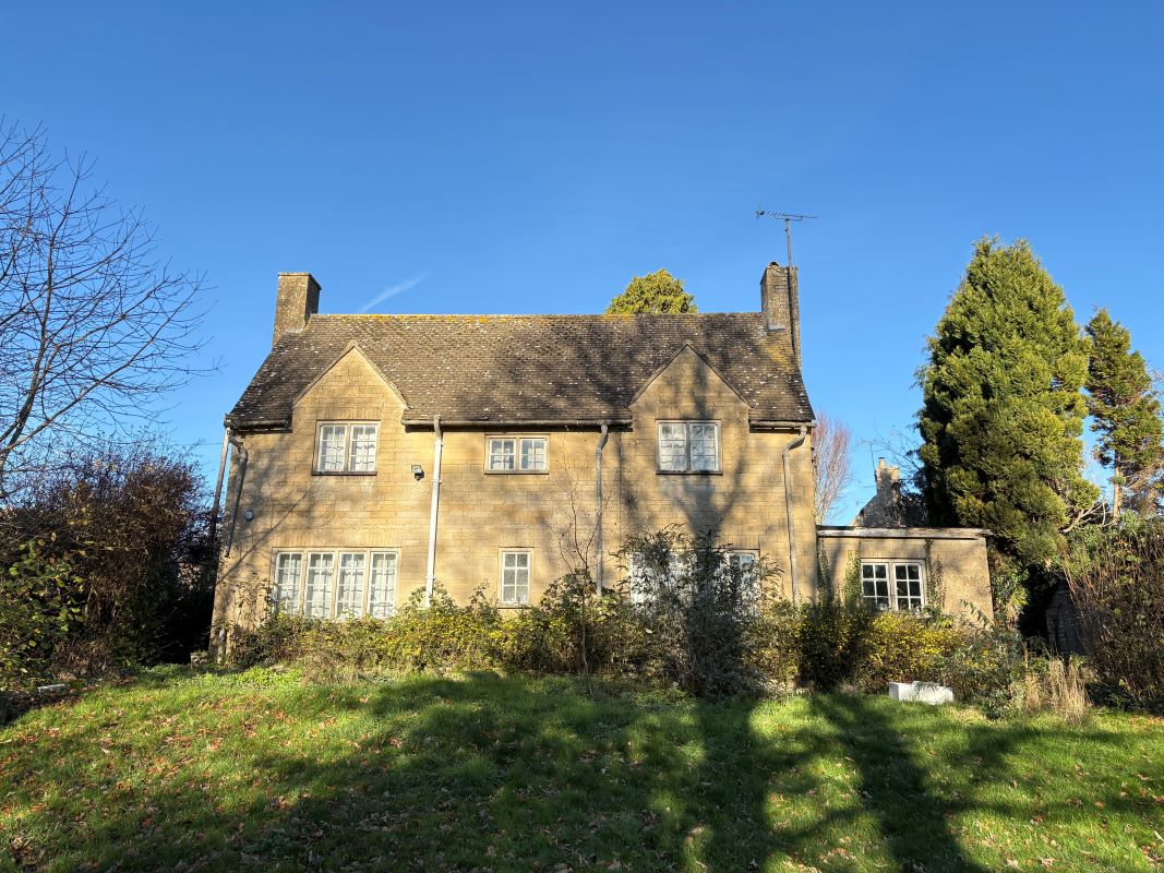 Greenways, The Green, Quenington, Cirencester, Gloucestershire, GL7 5BS