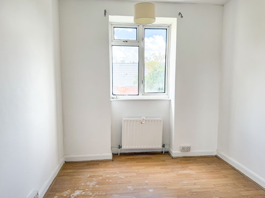 5 Boundary Close, Kingston upon Thames, Surrey, KT1 3PE