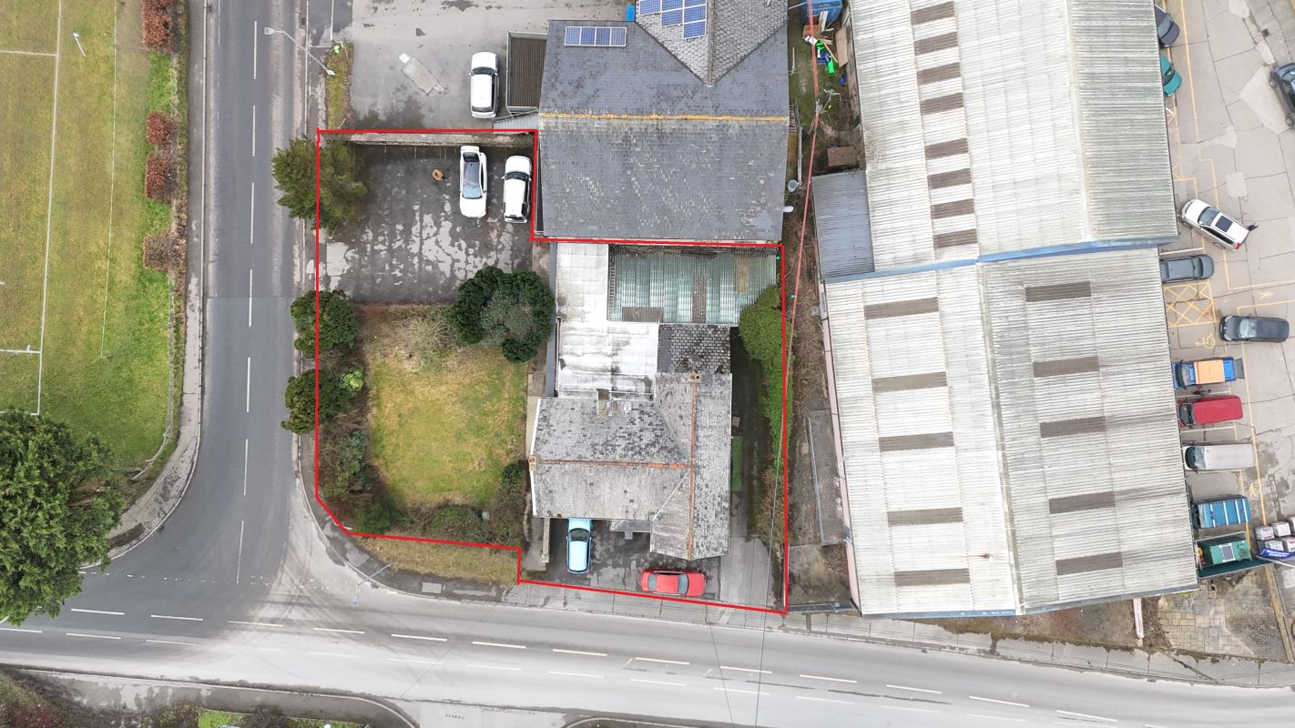 Tinto House, Station Road, South Molton, Devon, EX36 3LL