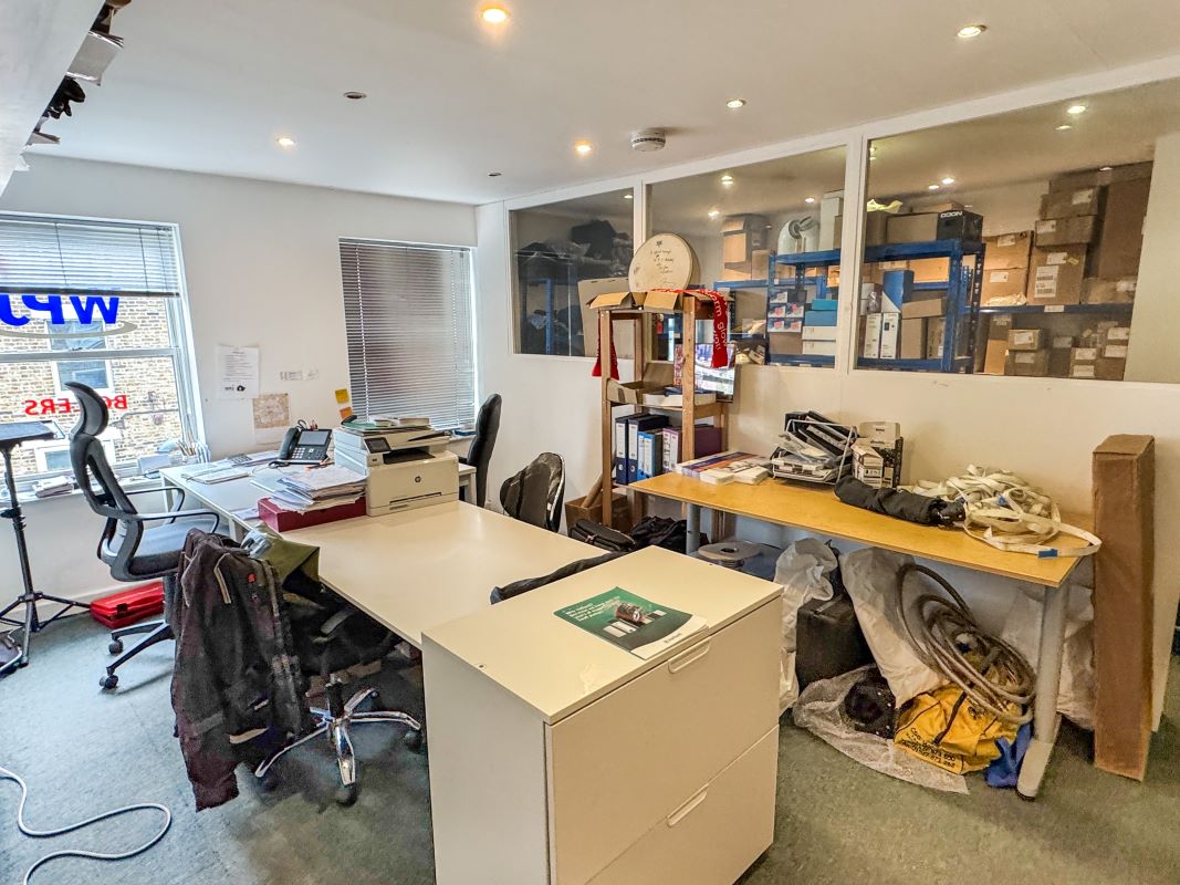 Field House, 284b Battersea Park Road, Battersea, London, SW11 3BT