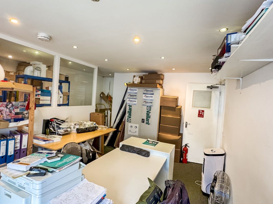 Field House, 284b Battersea Park Road, Battersea, London, SW11 3BT