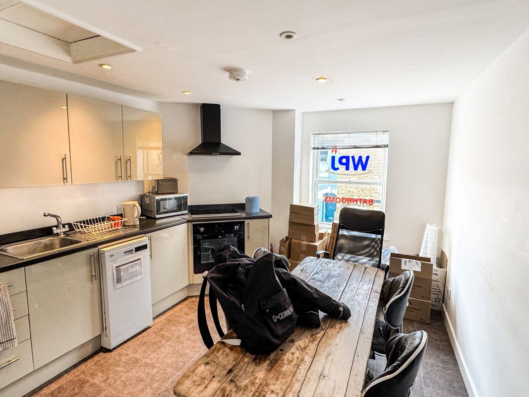 Field House, 284b Battersea Park Road, Battersea, London, SW11 3BT