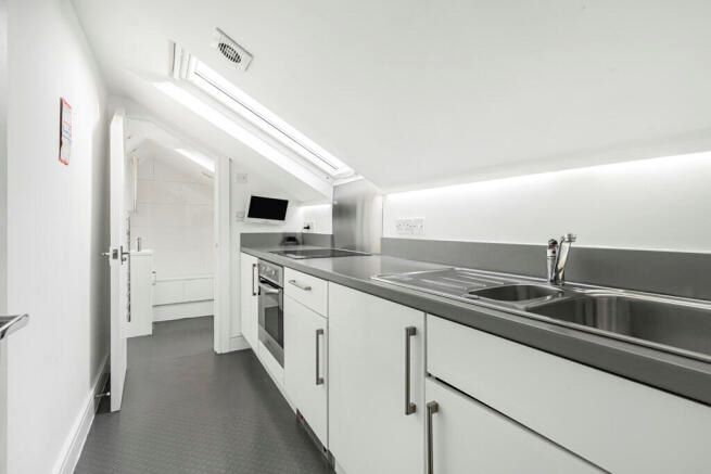 Flat 3, 62 Northcote Road, St Margarets, Richmond upon Thames, TW1 1PA