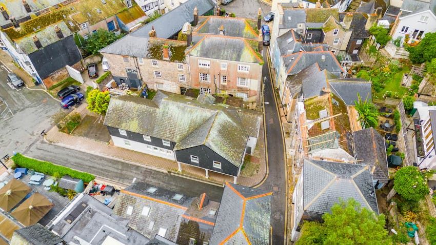 Dartmouth Clinic, Mayors Avenue, Dartmouth, Devon, TQ6 9NF