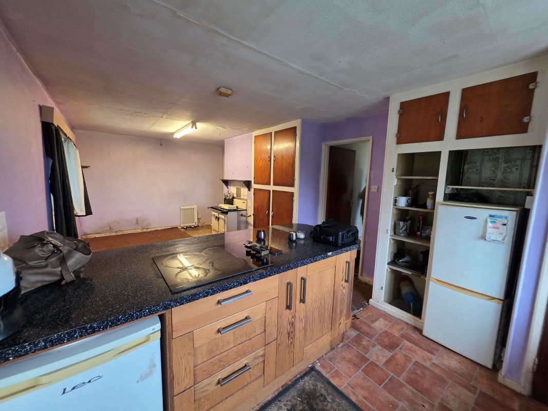 Toll Gate Bungalow, 15 Church Street, Witheridge, Tiverton, Devon, EX16 8AP