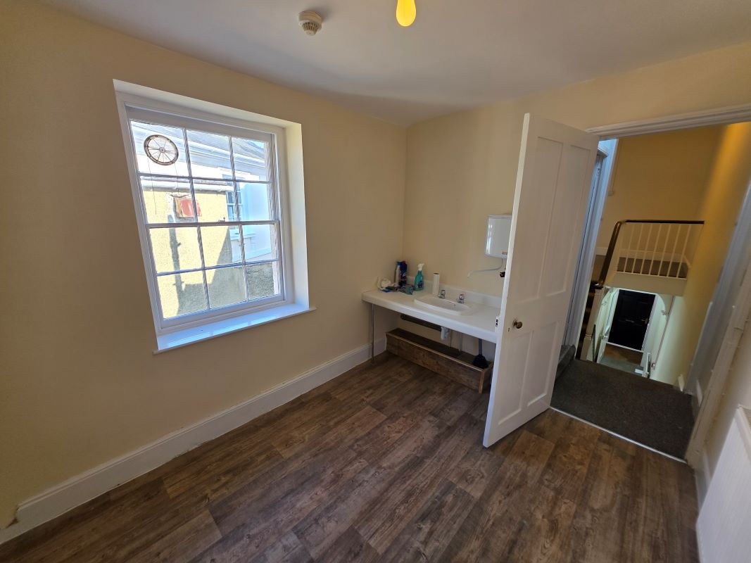 11 St. Pauls Road, Newton Abbot, Devon, TQ12 2HP