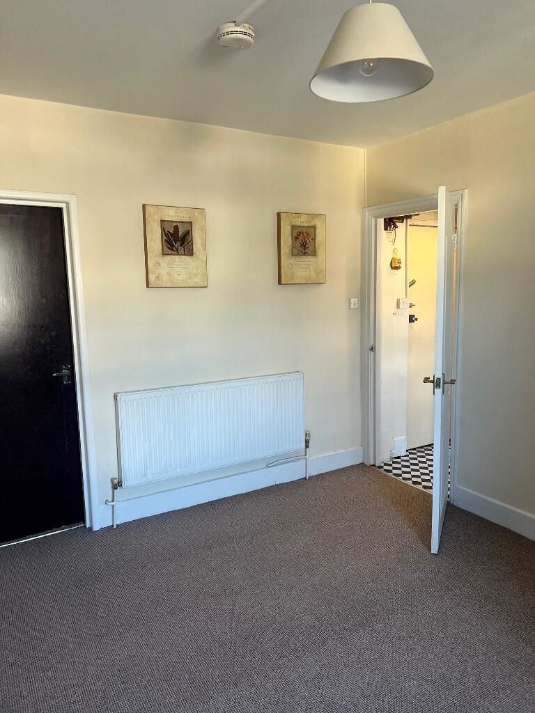 37 Rock Road, Torquay, Devon, TQ2 5SR