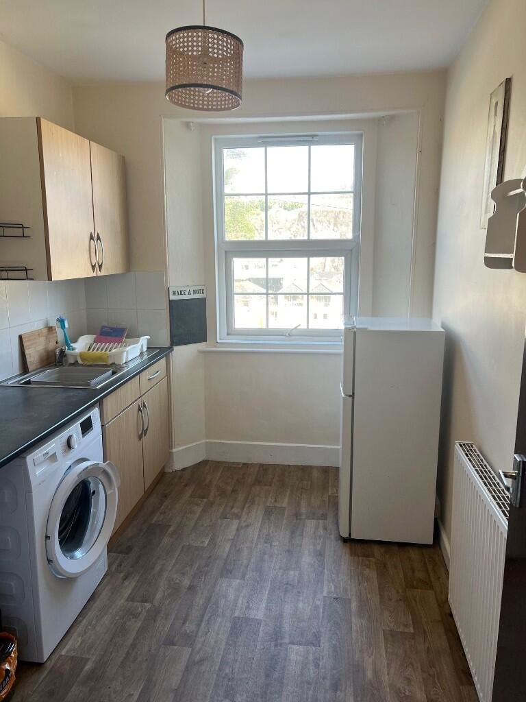 37 Rock Road, Torquay, Devon, TQ2 5SR