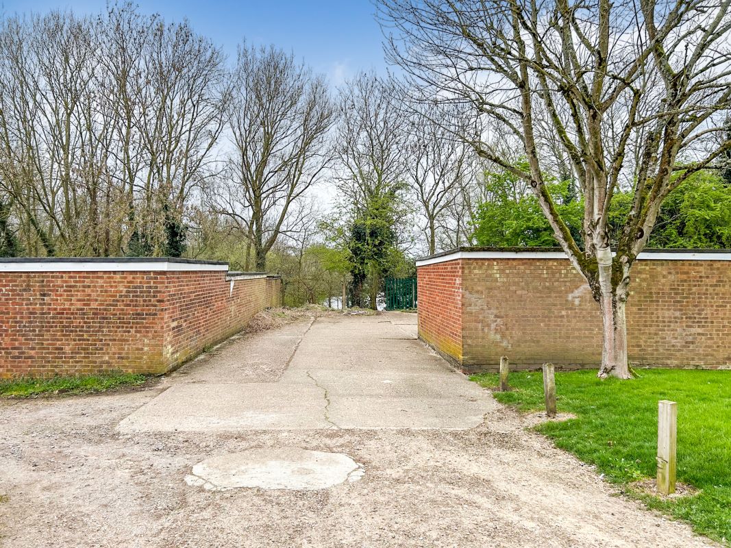 Land adjacent to 5 & 55 Hardwicke Place, London Colney, St. Albans, Hertfordshire, AL2 1PX