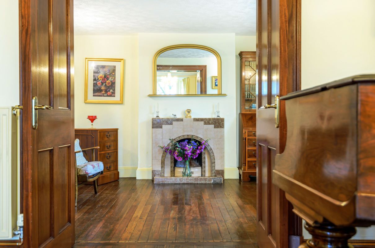 The Old Post Office, Thornhill Road, South Marston, Swindon, Wiltshire, SN3 4RY