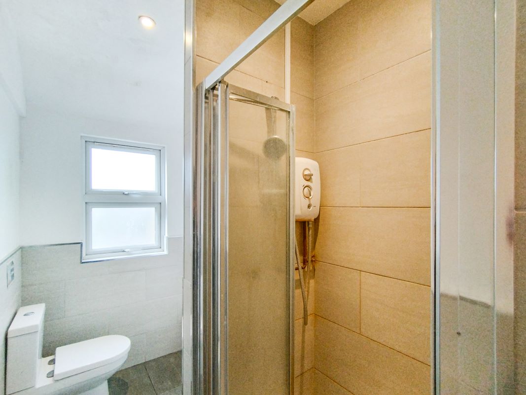 62 & 62a Hillfield Avenue, Crouch End, London, N8 7DN