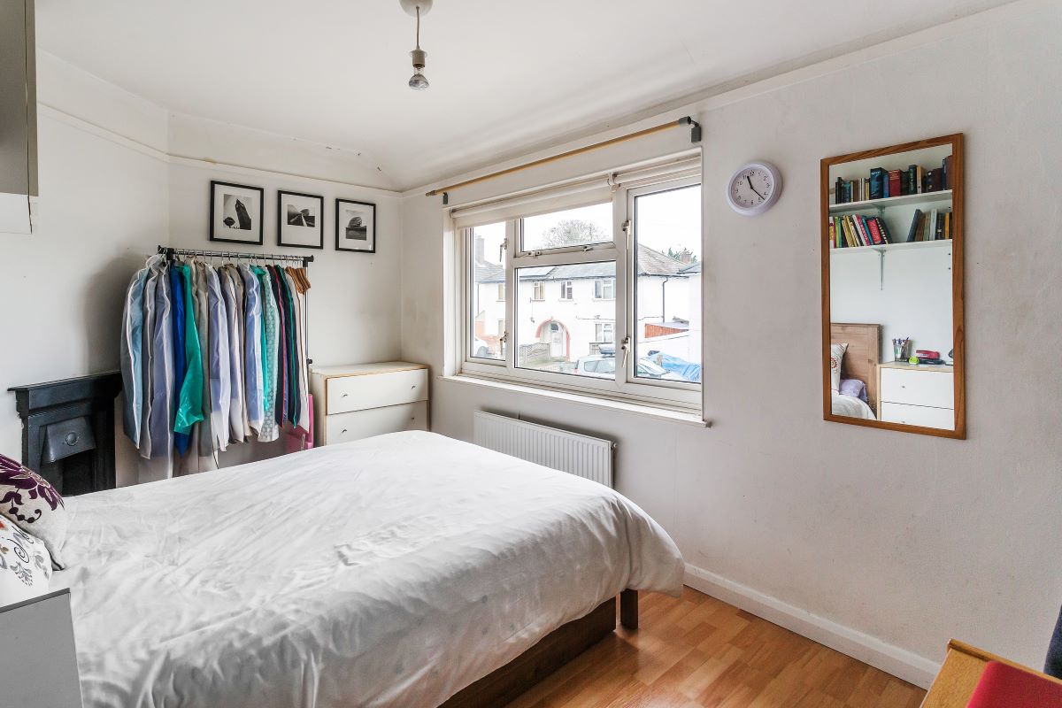 1 Camden Way, Thornton Heath, Surrey, CR7 8AX