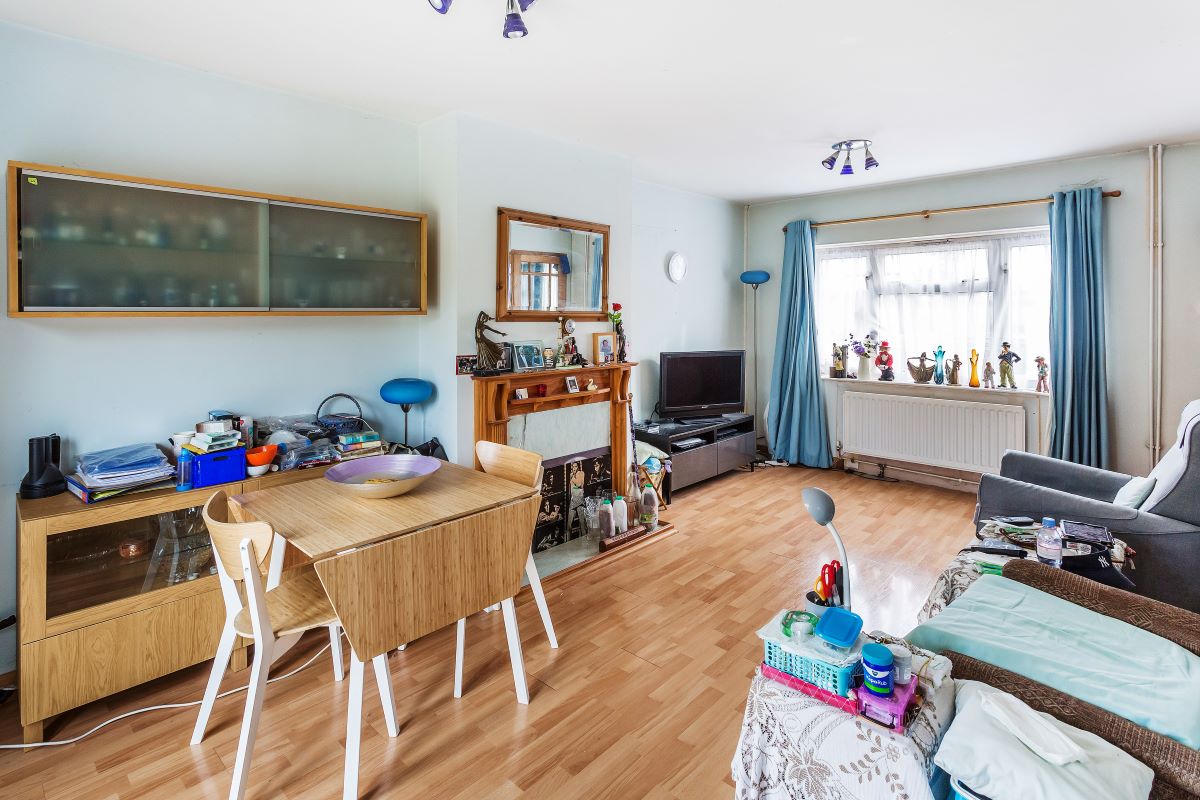 1 Camden Way, Thornton Heath, Surrey, CR7 8AX