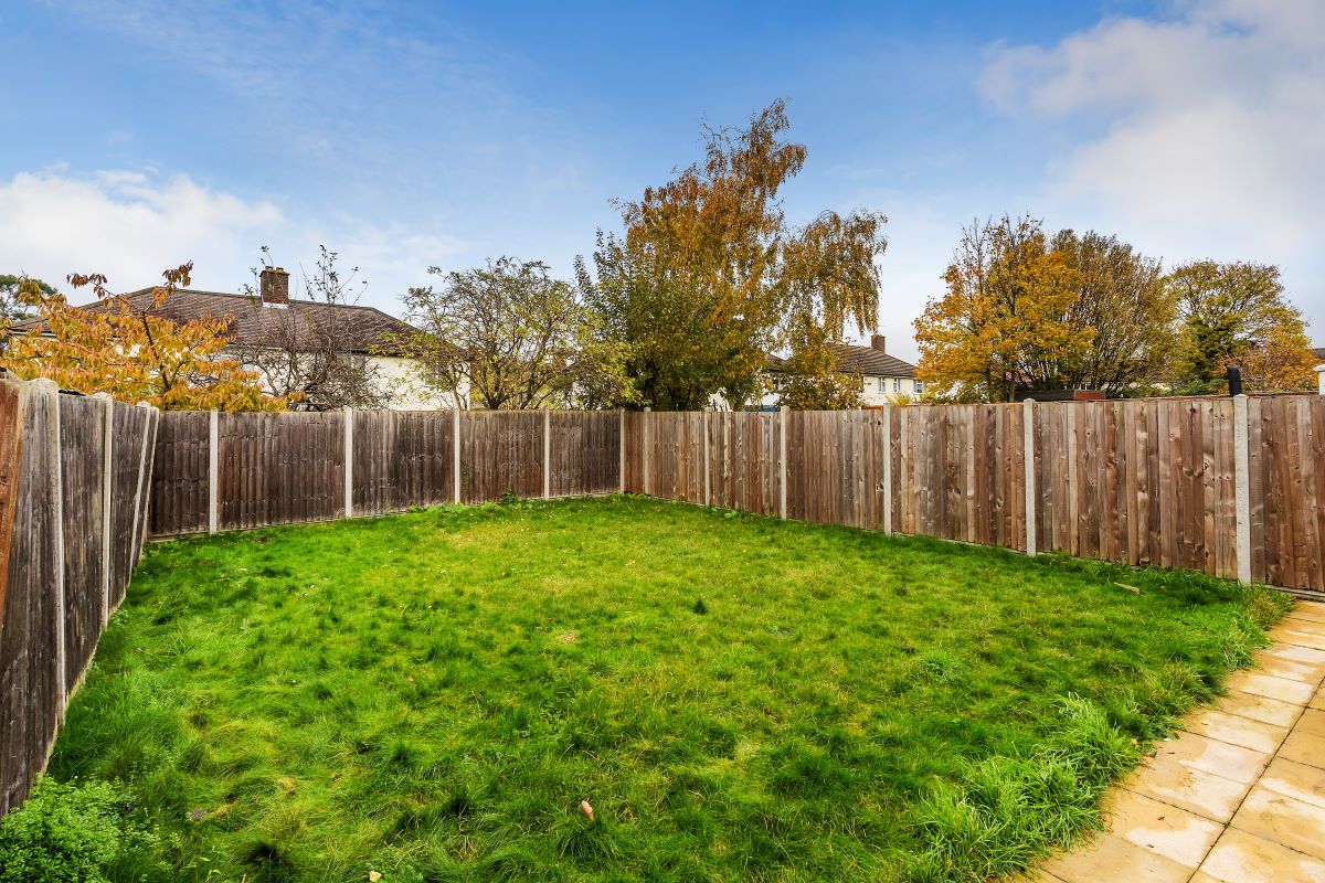 1 Camden Way, Thornton Heath, Surrey, CR7 8AX