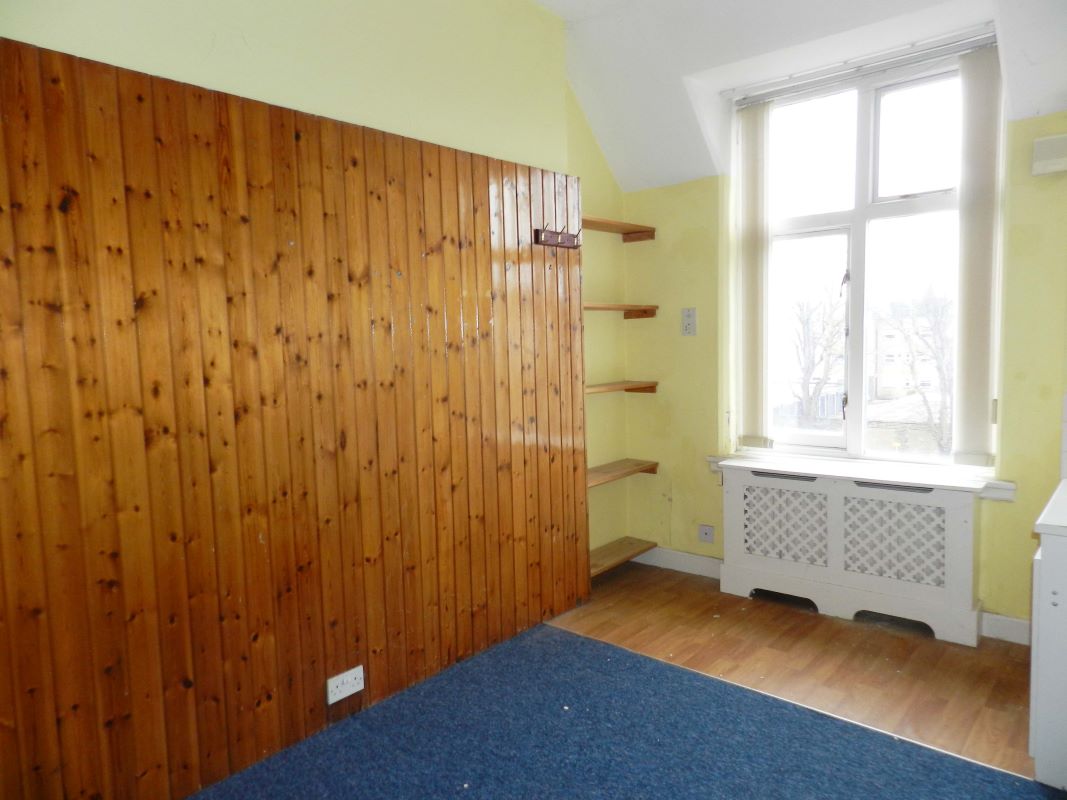 6 Selborne Place, Littlehampton, West Sussex, BN17 5NH