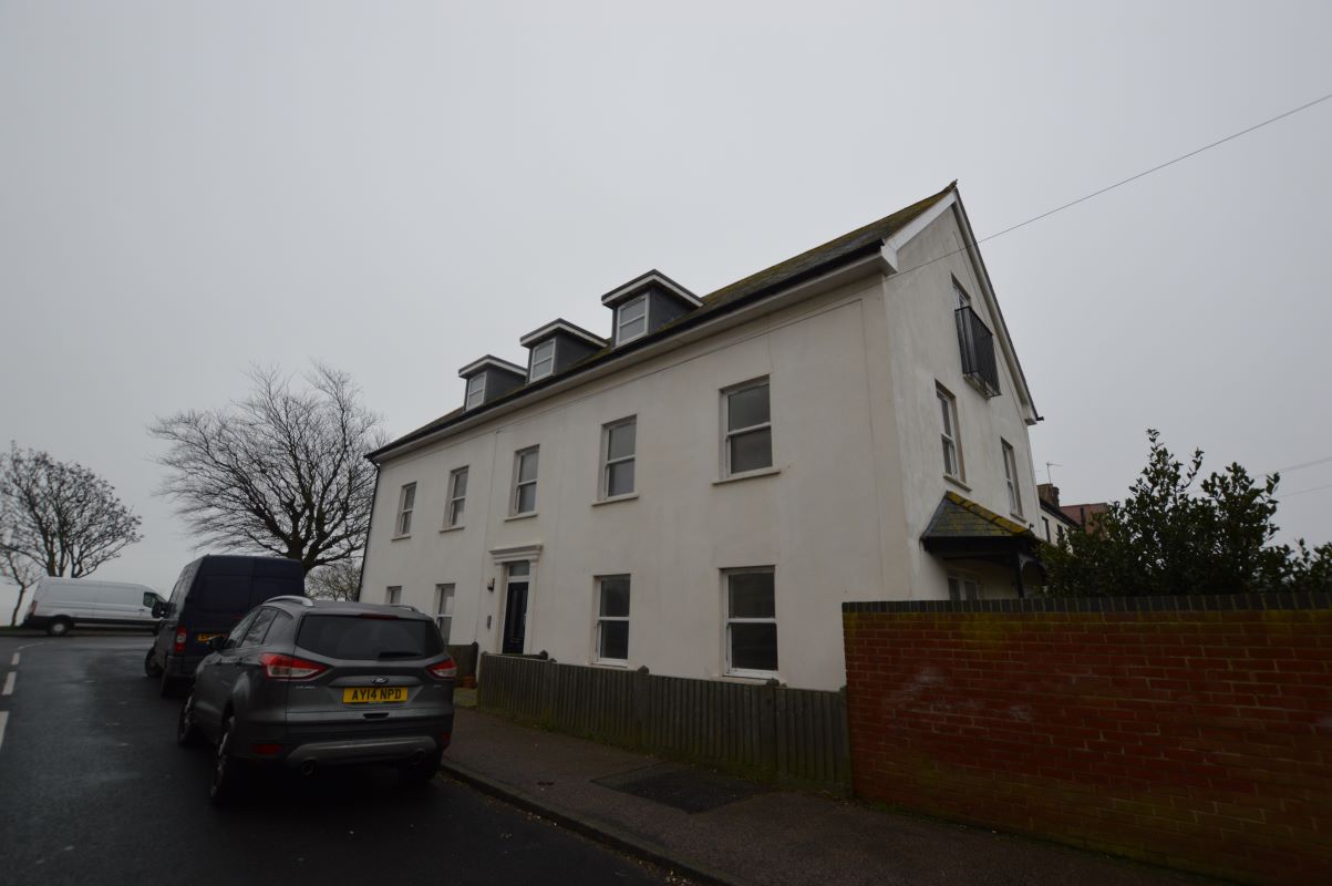 Flats 1, 2 and 3 Dovercourt, 1 Marine Parade, Harwich, Essex, CO12 3LB