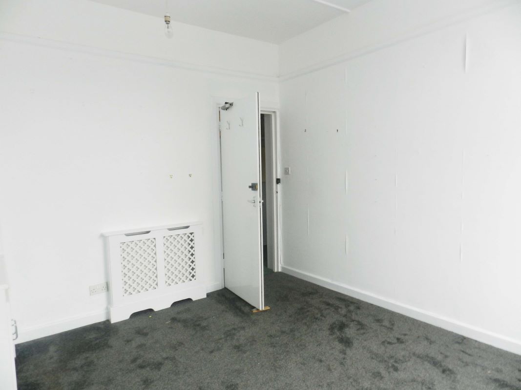 6 Selborne Place, Littlehampton, West Sussex, BN17 5NH